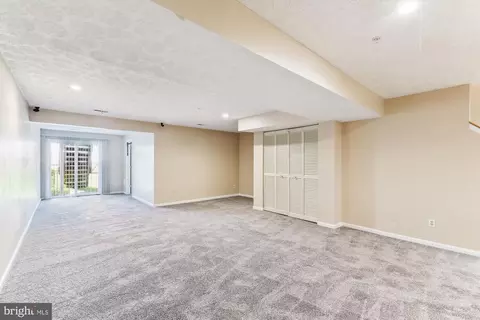 Living - 582 Doefield Ct, Abingdon, MD 21009 photo 6 of 6