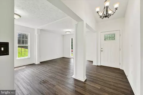 Entry Way - 509 Barksdale Rd, Joppa, MD 21085 photo 3 of 4
