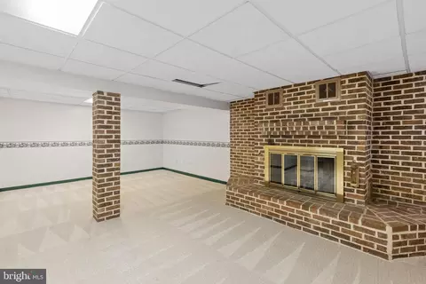 Living - 439 Haslett Rd, Joppa, MD 21085 photo 4 of 4