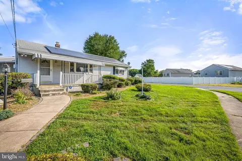 735 Webb St, Aberdeen, MD 21001