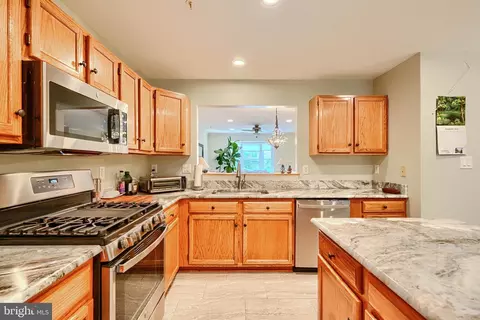 Kitchen - 174 Ferring Ct, Abingdon, MD 21009 photo 2 of 5