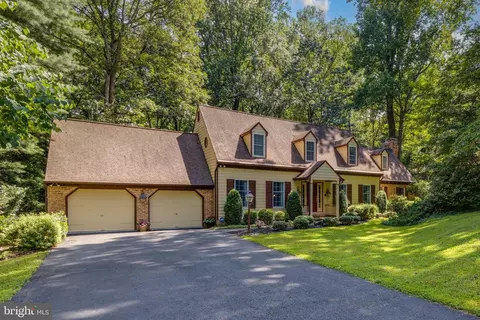 1707 Chateau Ct, Fallston, MD 21047