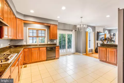 Kitchen - 10 Fallston View Ct, Fallston, MD 21047 photo 5 of 5