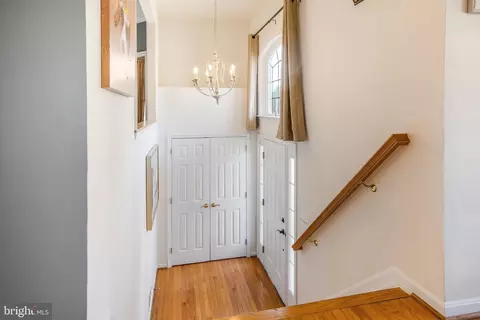 Entry Way - 10 Fallston View Ct, Fallston, MD 21047 photo 1 of 7