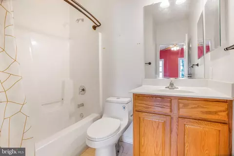 Bath - 10 Fallston View Ct, Fallston, MD 21047 photo 1 of 6