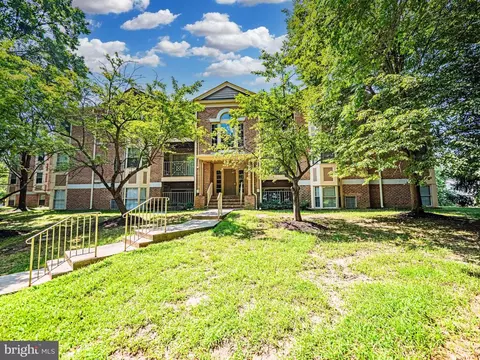 3500 Thomas Pointe Ct #1C, Abingdon, MD 21009