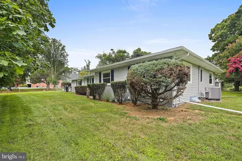 1516 Singer Rd, Joppa, MD 21085 photo 4