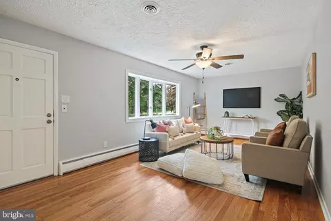 1516 Singer Rd, Joppa, MD 21085 photo 5