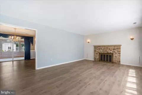 Living - 2616 Lawson Rd, Fallston, MD 21047 photo 1 of 3