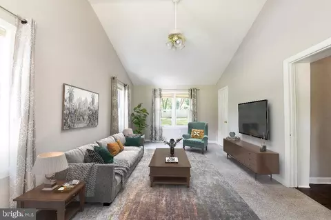 Living - 1516 Castleton Rd, Darlington, MD 21034 photo 4 of 5