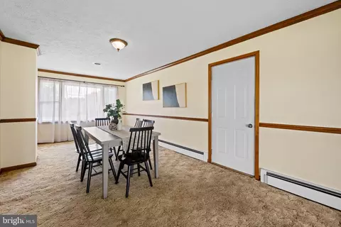 Dining - 100 Mountain Rd, Fallston, MD 21047 photo 4 of 6