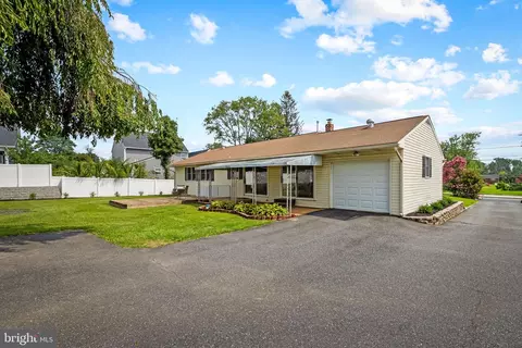 Exterior - 100 Mountain Rd, Fallston, MD 21047 photo 6 of 9