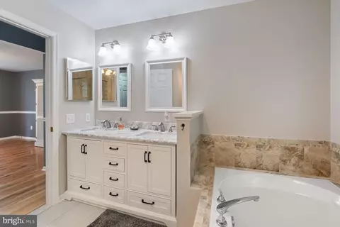 Bath - 1019 Mariner Rd, Joppa, MD 21085 photo 3 of 5