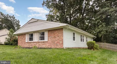 429 Acadia Dr, Joppa, MD 21085 photo 4