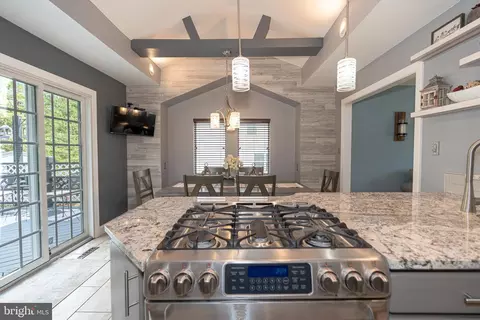 Kitchen - 3809 Hazel Ct, Abingdon, MD 21009 photo 2 of 2