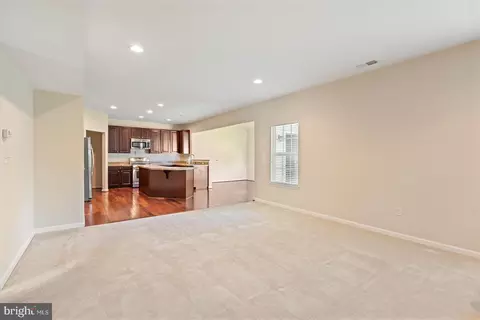 Living - 196 Brittany Dr, Joppa, MD 21085 photo 5 of 6