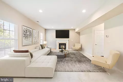 Living - 196 Brittany Dr, Joppa, MD 21085 photo 2 of 6