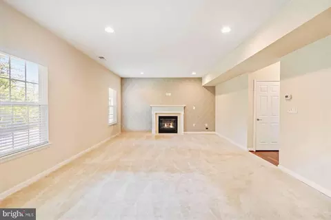 Living - 196 Brittany Dr, Joppa, MD 21085 photo 3 of 6
