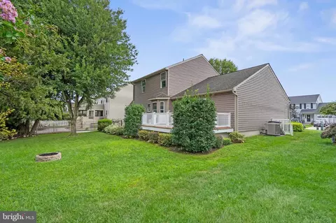 Exterior - 332 Ponfield Rd E, Forest Hill, MD 21050 photo 4 of 6