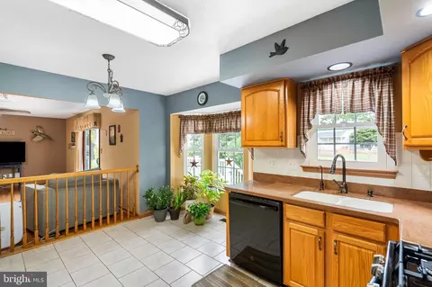Kitchen - 332 Ponfield Rd E, Forest Hill, MD 21050 photo 3 of 3