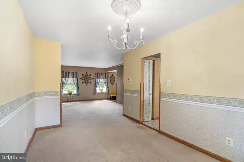 Entry Way - 332 Ponfield Rd E, Forest Hill, MD 21050 photo 5 of 8