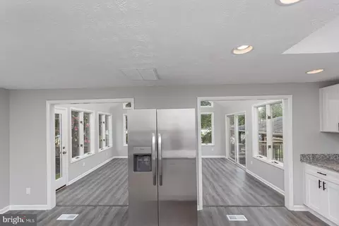 Entry Way - 737 Shore Dr, Joppa, MD 21085 photo 1 of 4
