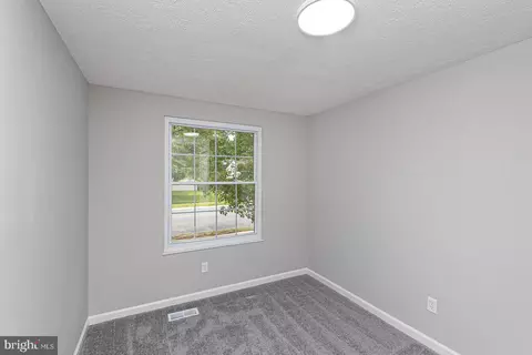 Bedroom - 737 Shore Dr, Joppa, MD 21085 photo 5 of 7
