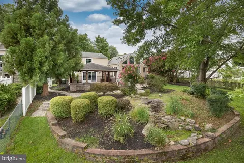 737 Shore Dr, Joppa, MD 21085