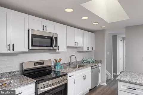 Kitchen - 737 Shore Dr, Joppa, MD 21085 photo 3 of 11