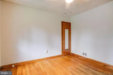 Bedroom - 1405 Pomeroy Ave, Abingdon, MD 21009 photo 5 of 12