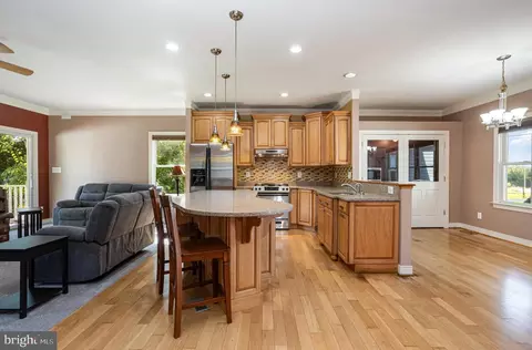 2515 Mountain Rd, Joppa, MD 21085 photo 8