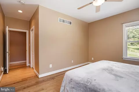 2515 Mountain Rd, Joppa, MD 21085 photo 12