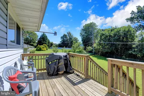 Exterior - 2029 Cherry Ct, Edgewood, MD 21040 photo 2 of 10