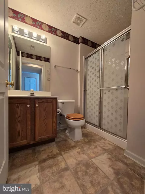 Bath - 702 Jonathan Dr, Joppa, MD 21085 photo 2 of 2