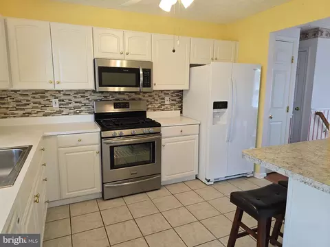 Kitchen - 702 Jonathan Dr, Joppa, MD 21085 photo 2 of 2