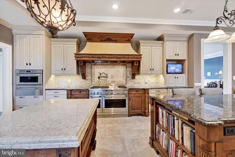 Kitchen - 2258 Baldwin Mill Rd, Fallston, MD 21047 photo 7 of 7