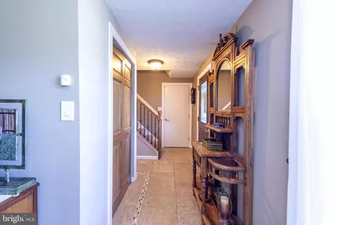 Entry Way - 2955 Margate Ct, Abingdon, MD 21009 photo 1 of 2