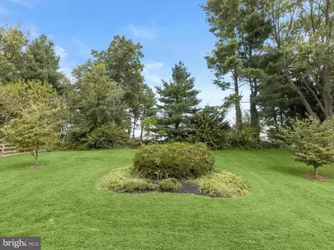 Exterior - 2123 Round Hill Rd, Fallston, MD 21047 photo 8 of 8