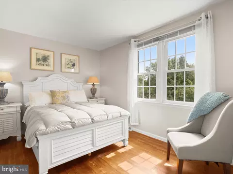 Bedroom - 2123 Round Hill Rd, Fallston, MD 21047 photo 4 of 8