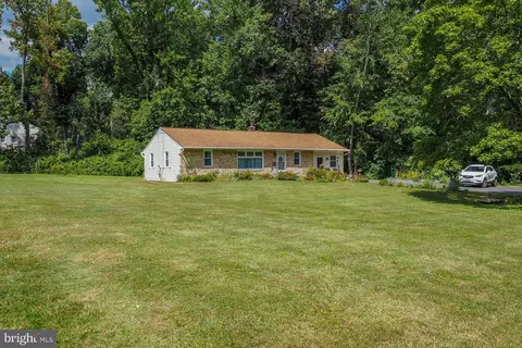 614 Paradise Rd, Aberdeen, MD 21001