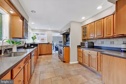20 Neptune Dr, Joppa, MD 21085 photo 19