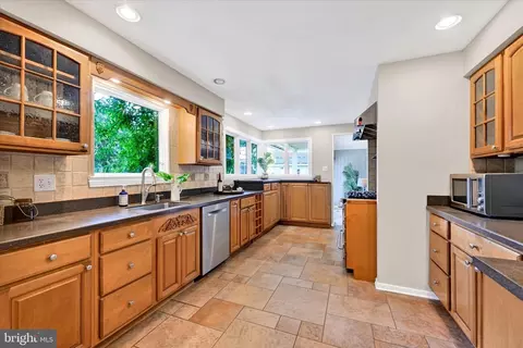 20 Neptune Dr, Joppa, MD 21085 photo 17