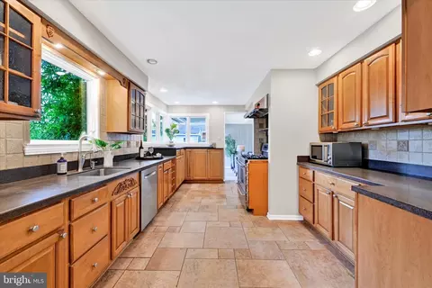 20 Neptune Dr, Joppa, MD 21085 photo 18