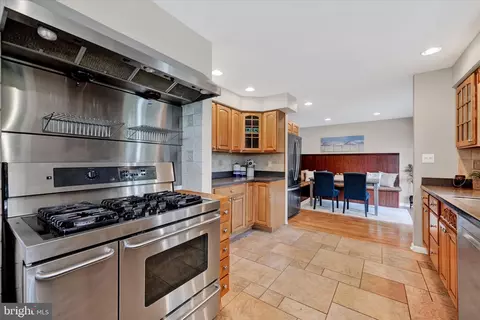 20 Neptune Dr, Joppa, MD 21085 photo 13