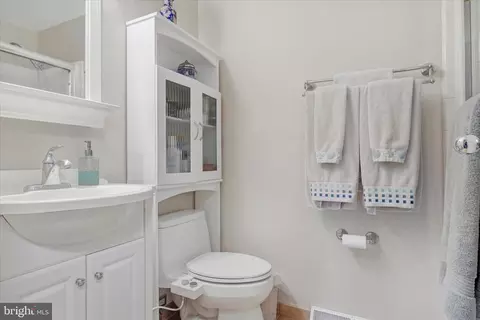 20 Neptune Dr, Joppa, MD 21085 photo 32