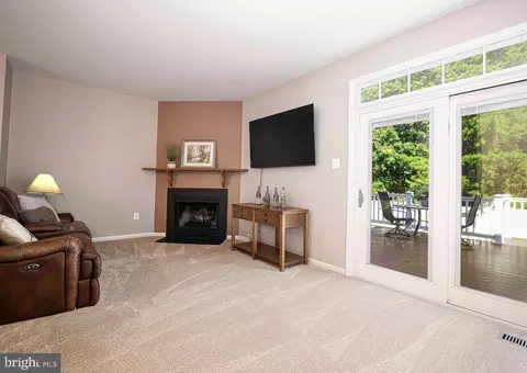 Living - 3209 Stone Eagle Ct, Abingdon, MD 21009 photo 1 of 4