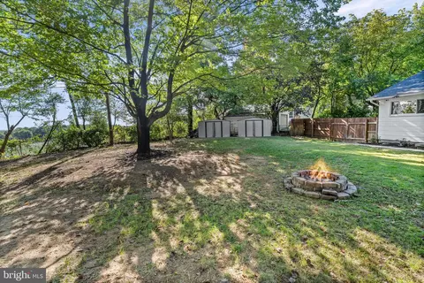 Exterior - 1908 Bellflower Ct, Edgewood, MD 21040 photo 6 of 7