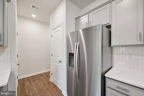 Entry Way - 736 Managrass Dr, Joppa, MD 21085 photo 6 of 24