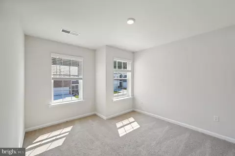 Entry Way - 736 Managrass Dr, Joppa, MD 21085 photo 17 of 24