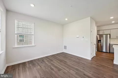 Living - 736 Managrass Dr, Joppa, MD 21085 photo 4 of 7